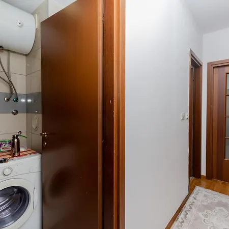 Compass 4 Apartament